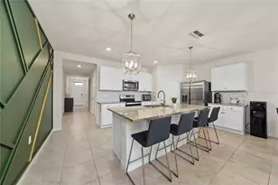 687 Griffon Ave, Lake Alfred, FL 33850 - Photo 7
