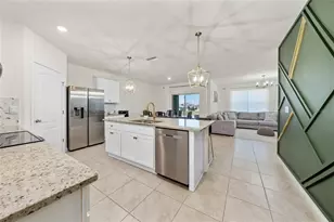 687 Griffon Ave, Lake Alfred, FL 33850 - Photo 9