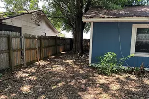 3430 Fox Ridge St, Winter Haven, FL 33884 - Photo 23