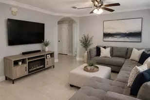 3913 Pemberly, Saint Cloud, FL 34769 - Photo 1