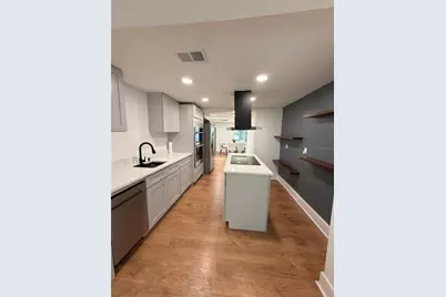 211 Bayshore Drive, Orlando, FL 32805 - Photo 11