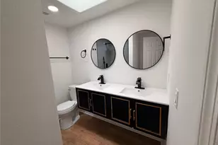 211 Bayshore Dr, Orlando, FL 32805 - Photo 31