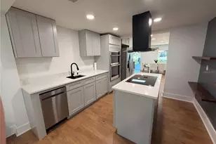 211 Bayshore Dr, Orlando, FL 32805 - Photo 13