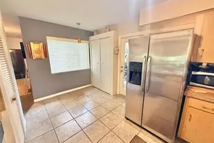 7137 Marvista Ct, Orlando, FL 32835 - Photo 3