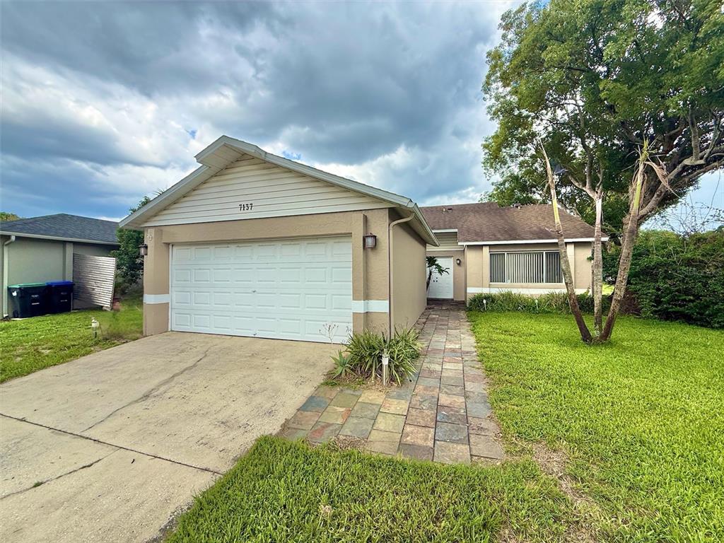 7137 Marvista Ct - 7137 Marvista Ct, Orlando, FL 32835 Luxury Property | Jose Angel Pina