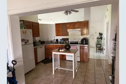 1127 Gardanne Court, Kissimmee, FL 34759 - Photo 5