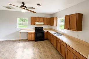 220 NW 28th St, Ocala, FL 34475 - Photo 3