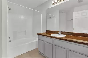 3348 Kelsey Ln, Saint Cloud, FL 34772 - Photo 7
