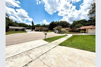 3349 Sassafras Court, Orlando, FL 32810 - Photo 17