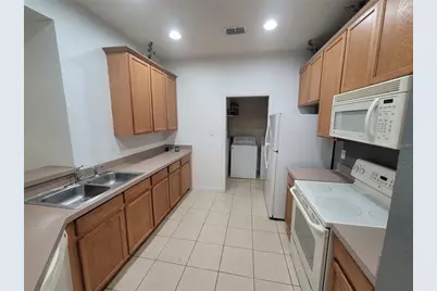 3321 Whitestone Circle #108, Kissimmee, FL 34741 - Photo 7