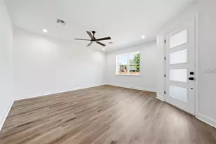 1018 Farmstead St, Eustis, FL 32736 - Photo 3