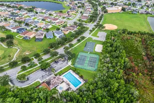 2405 Cedarfield Ln, Kissimmee, FL 34744 - Photo 31