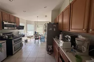 674 Vineyard Way, Poinciana, FL 34759 - Photo 17