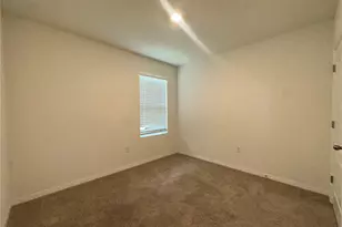 1554 Oak Reserve Dr, Kissimmee, FL 34744 - Photo 5