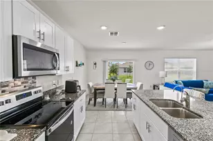 1591 Barberry Dr, Kissimmee, FL 34744 - Photo 9