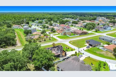 521 Mallard Court, Kissimmee, FL 34759 - Photo 9