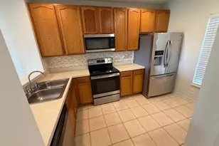 3515 Wilshire Way Rd, Orlando, FL 32829 - Photo 9