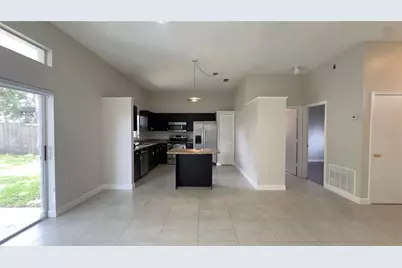 11836 Shotgate Court, Orlando, FL 32837 - Photo 5