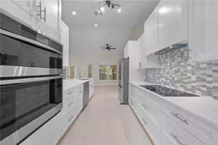 2082 Camelot Blvd, Saint Cloud, FL 34772 - Photo 15