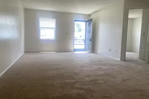 47 W Las Palmas Way, Kissimmee, FL 34743 - Photo 3