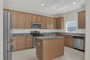 545 Fairhaven Dr, Davenport, FL 33837 - Photo 5