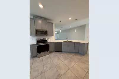 2002 Myrtle Pine Street, Kissimmee, FL 34746 - Photo 7