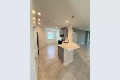 2002 Myrtle Pine Street, Kissimmee, FL 34746 - Photo 5