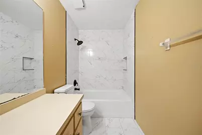 2248 Greenview Circle, Orlando, FL 32808 - Photo 11