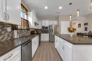 389 Almansa St, Davenport, FL 33837 - Photo 21