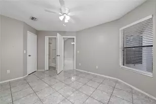 140 Lakepointe Cir, Kissimmee, FL 34743 - Photo 9