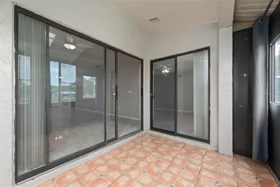 140 Lakepointe Circle, Kissimmee, FL 34743 - Photo 19