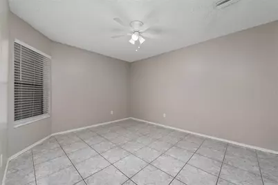 140 Lakepointe Circle, Kissimmee, FL 34743 - Photo 7