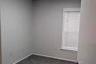 2019 Dixie Belle Dr, Orlando, FL 32812 - Photo 11