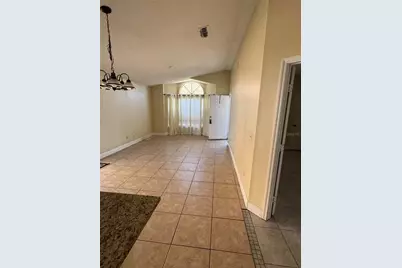 2399 Harbor Town Drive, Kissimmee, FL 34744 - Photo 9