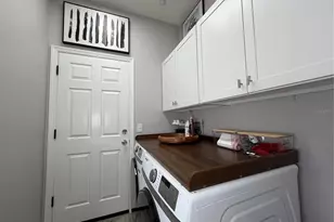9305 Green Dragon St, Orlando, FL 32827 - Photo 37