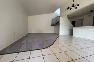1809 Townhall Ln, Orlando, FL 32807 - Photo 3