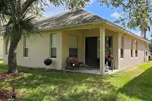 1604 Eagle Feather Dr, Kissimmee, FL 34746 - Photo 17