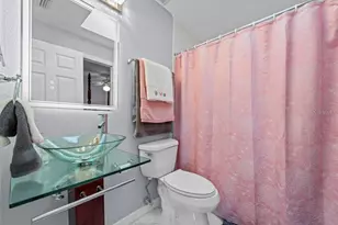6323 Silver Lakes Dr E, Lakeland, FL 33810 - Photo 27