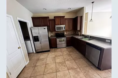 3903 Skipper Court, Kissimmee, FL 34744 - Photo 9