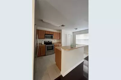 636 Cresting Oak Circle #35, Orlando, FL 32824 - Photo 5