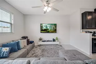 2724 Pleasant Cypress Cir, Kissimmee, FL 34741 - Photo 17