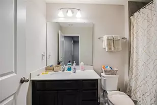 2724 Pleasant Cypress Cir, Kissimmee, FL 34741 - Photo 25