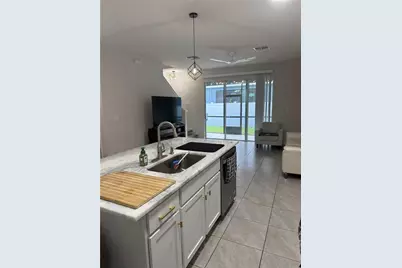 4015 Blue Banks Lane, Bradenton, FL 34208 - Photo 9