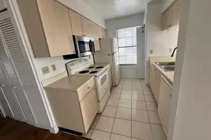 3127 Fox Squirrel Dr, Kissimmee, FL 34741 - Photo 7