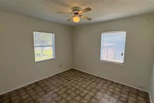 13920 3rd St, Dade City, FL 33525 - Photo 7
