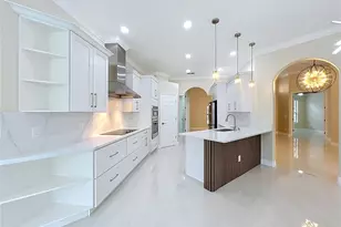 7426 Pointe Venezia Dr, Orlando, FL 32836 - Photo 11