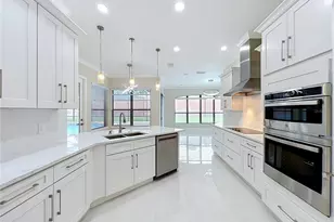 7426 Pointe Venezia Dr, Orlando, FL 32836 - Photo 13