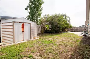 2782 Picadilly Cir, Kissimmee, FL 34747 - Photo 31