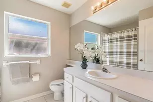 4205 Mast Ct, Land O Lakes, FL 34639 - Photo 15