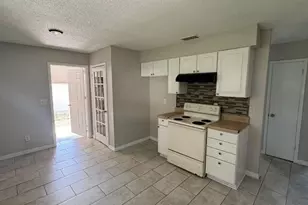 37321 Safari Dr, Dade City, FL 33523 - Photo 7